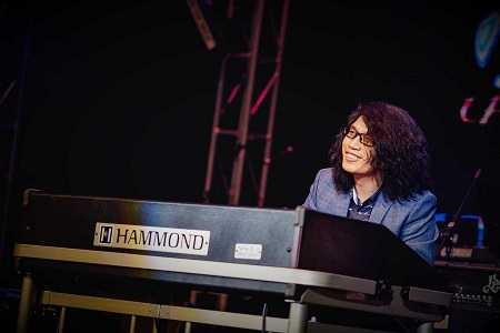 Wedding_band_johnson